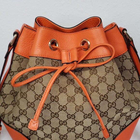 Gucci Bucket GG Canvas Medium Shoulder Bag 530-101025 - Picture 3 of 14